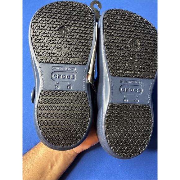 Crocs Unisex Bistro Slip Resistant Clog - Navy Blue M4/W6 New